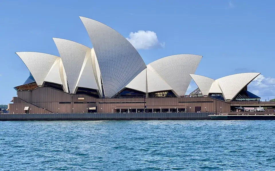 White roof shells depended on complex engineering