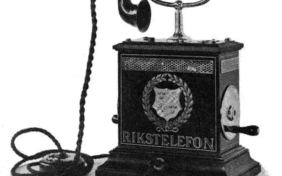 Illustration: Telephone