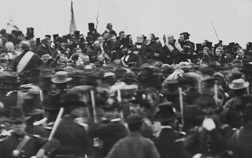 A brief speech linked the war to political ideals