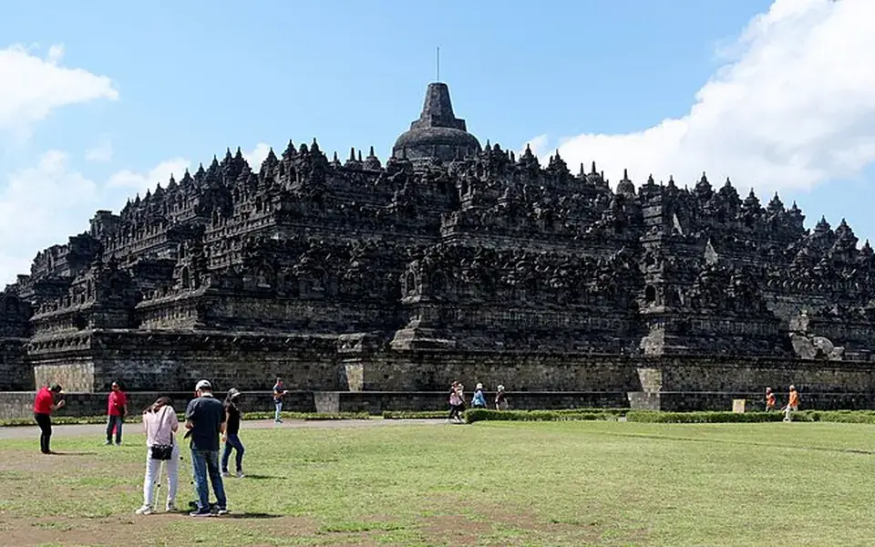 Illustration: Borobudur