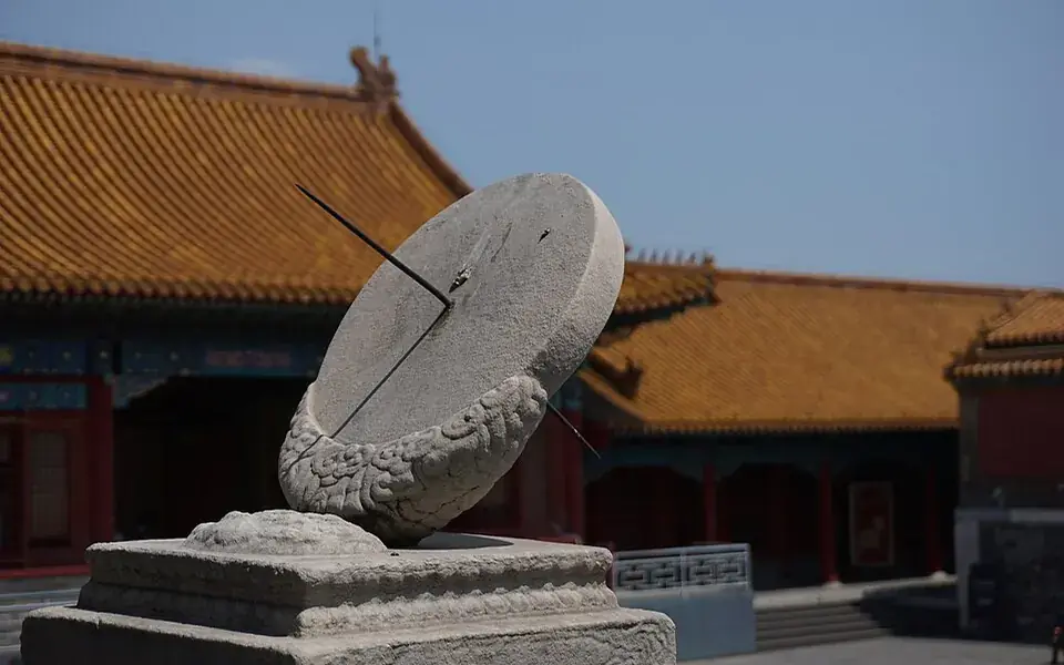 A sundial turns the Sun's position into time
