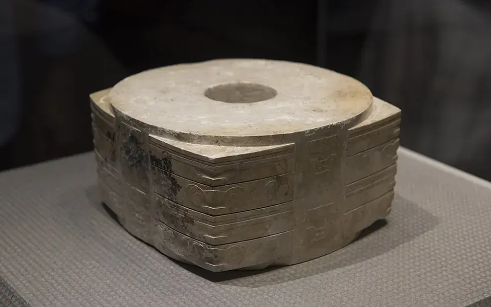 Jade cong from the Liangzhu culture