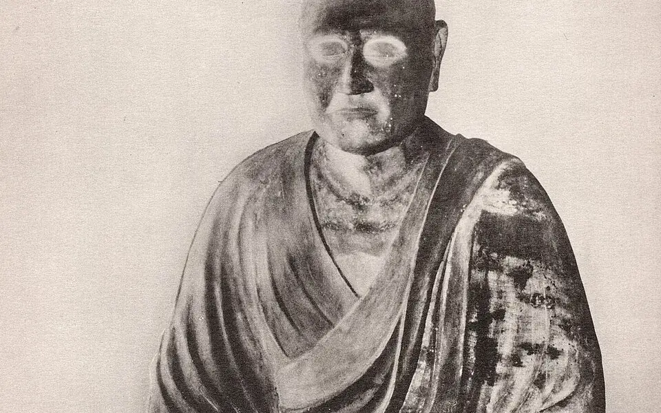 Repeated sea voyages eventually brought Jianzhen to Japan