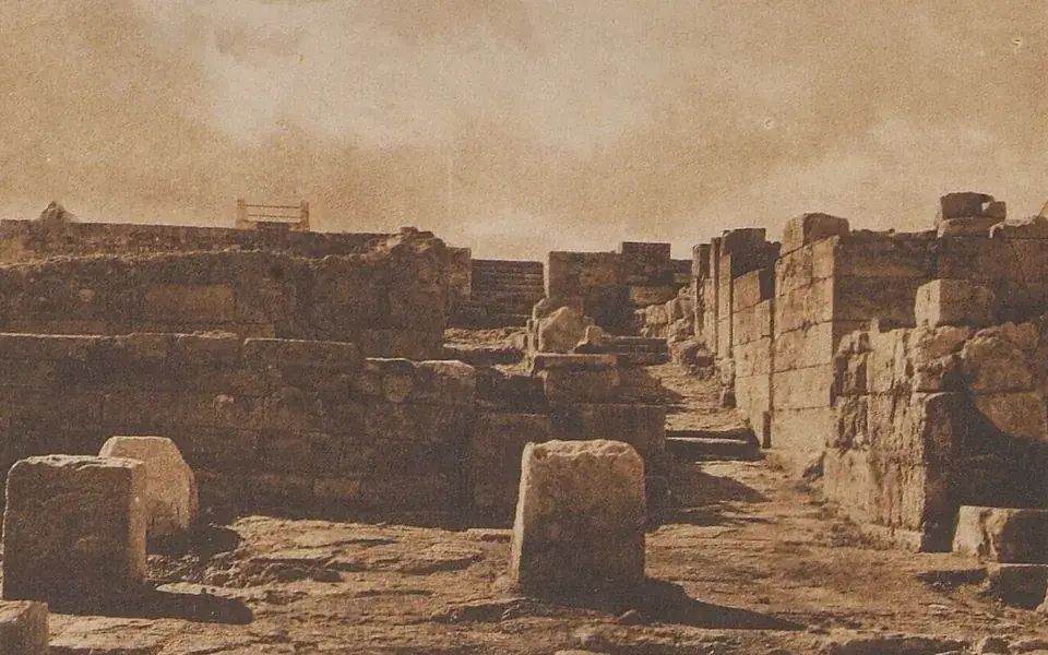 A historic photograph of the north entrance area at Knossos, published in 1919.