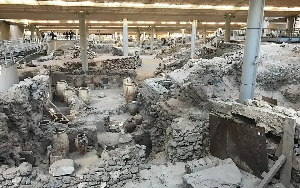 Volcanic ash sealed a Bronze Age town on Santorini