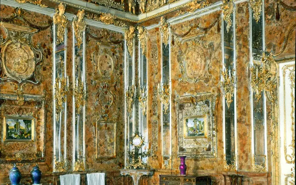 The reconstructed Amber Room in the Catherine Palace.