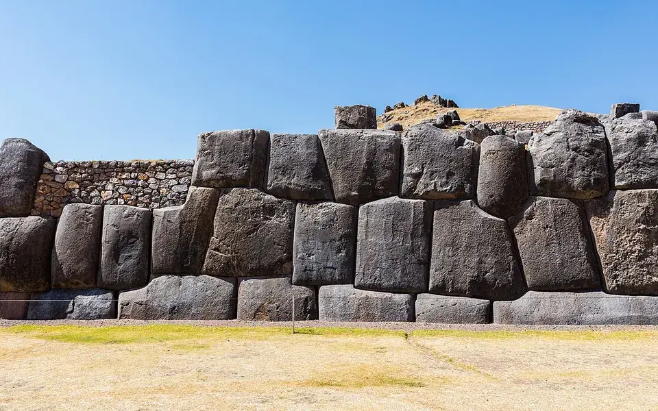 The fitted stone walls of Sacsayhuamán above Cusco
