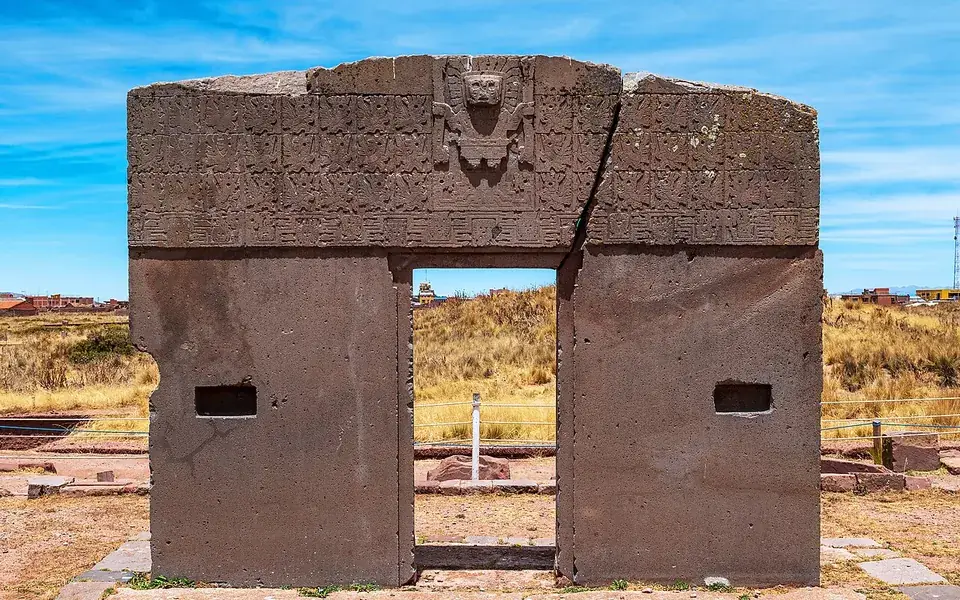 A highland city raised stone monuments beside Lake Titicaca